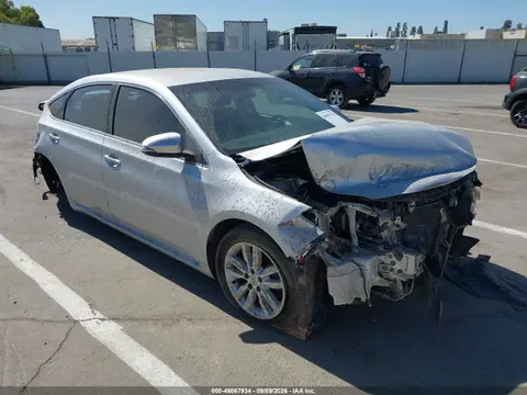 2014 Toyota AVALON XLE VIN 4T1BK1EBXEU096895 фото 1