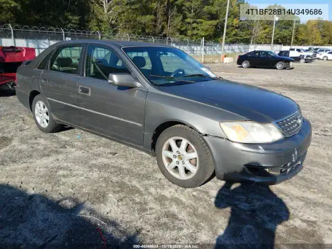 4T1BF28B14U349686 — 2004 Toyota Avalon, Передний левый, фото до ремонта