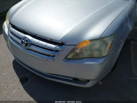 4T1BK36B46U142426 — 2006 Toyota Avalon, Передняя часть, фото до ремонта