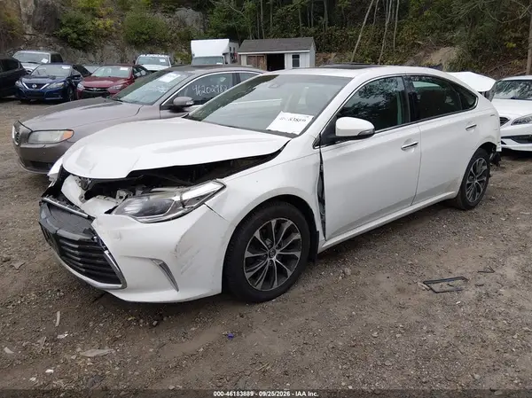 4T1BK1EB4JU278151 — 2018 Toyota Avalon, фото 2 с аукциона IAAI, Передняя часть
