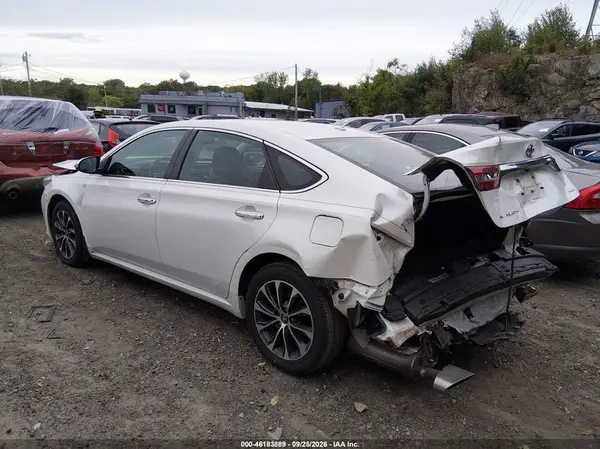 4T1BK1EB4JU278151 — 2018 Toyota Avalon, фото 3 с аукциона IAAI, Передняя часть