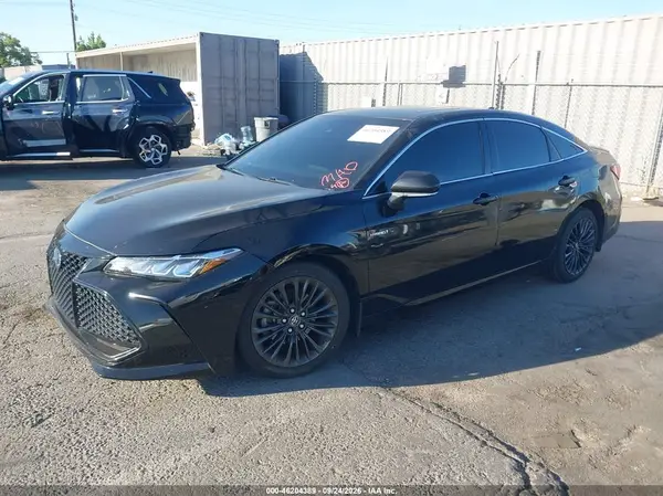 4T1B21FB3KU010627 — 2019 Toyota Avalon, фото 2 с аукциона IAAI, Передняя часть справа