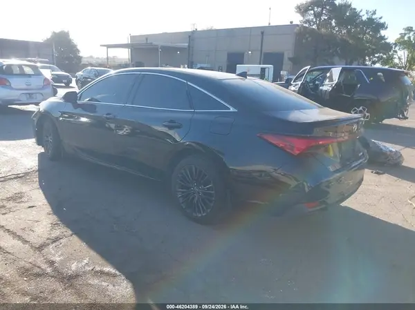 4T1B21FB3KU010627 — 2019 Toyota Avalon, фото 3 с аукциона IAAI, Передняя часть справа