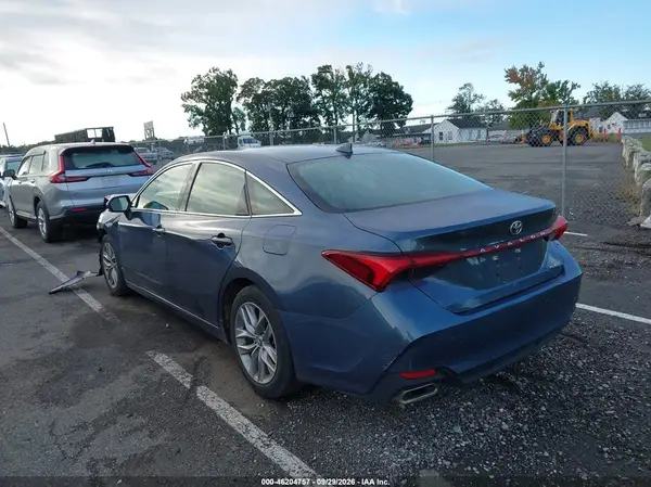 4T1AZ1FB5NU079721 — 2022 Toyota Avalon, фото 3 с аукциона IAAI, Передняя часть