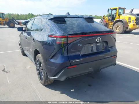 2026 Toyota Bz Limited Awd VIN JTMADAFB5TA002039 фото 3