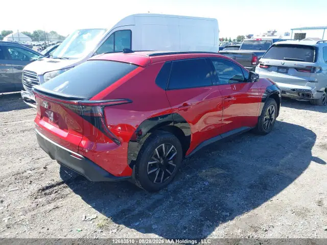 JTMADAFB3TA003657 — 2026 Toyota Bz XLE AWD, фото 4 с аукциона IAAI 14.10.2026, Задняя часть