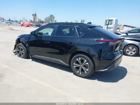 2024 Toyota BZ4X XLE VIN JTMAAAAA4RA054830 фото 3
