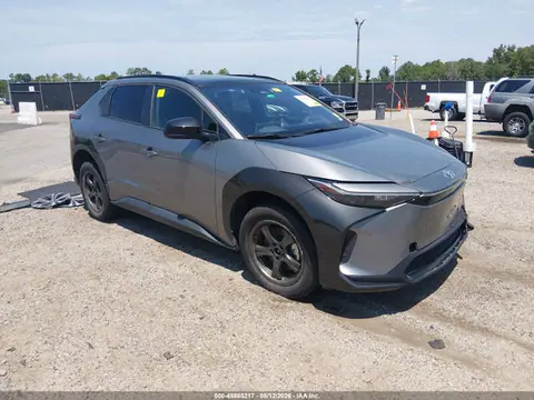 2024 Toyota BZ4X XLE VIN JTMAAAAA3RA034049 фото 1