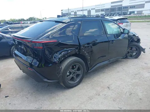 2025 Toyota BZ4X XLE VIN JTMAAAAA1SA073633 фото 4