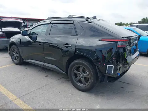 2025 Toyota BZ4X XLE VIN JTMAAAAA8SA073001 фото 3