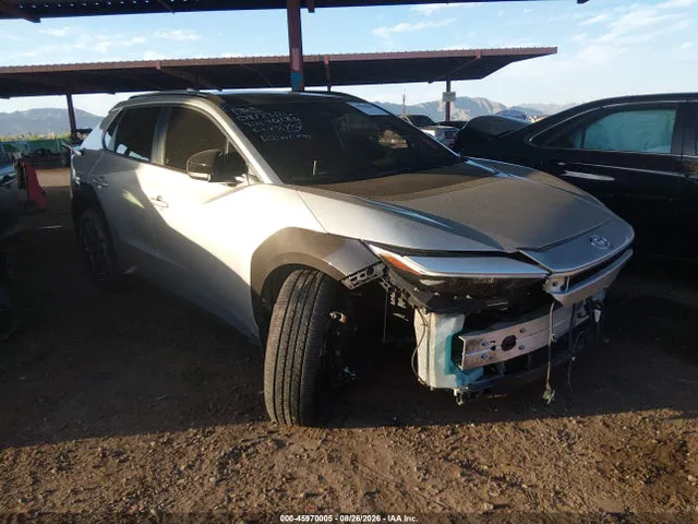 2025 Toyota BZ4X XLE VIN JTMABACA4SA096124 фото 1