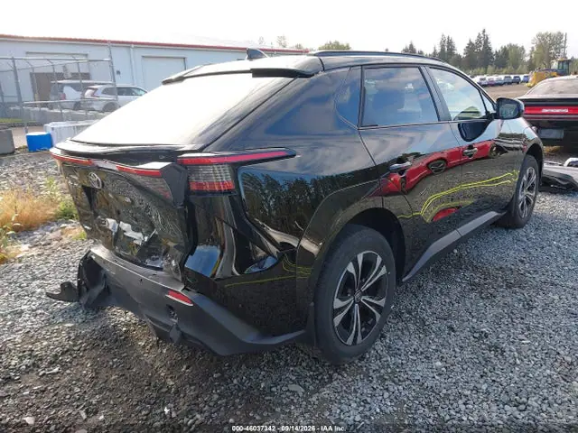 JTMABACA4SA100396 — 2025 Toyota BZ4X XLE, фото 4 с аукциона IAAI 30.09.2026, Задняя часть