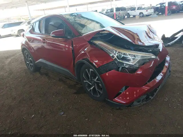 NMTKHMBX2JR028639 — 2018 Toyota C-HR XLE, Передняя часть (Front End), фото до ремонта