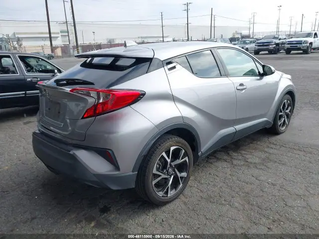 2019 Toyota C-HR XLE VIN JTNKHMBX9K1012515 фото 4