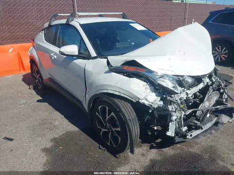 NMTKHMBX9MR133487 — 2021 Toyota C-HR XLE, Передняя часть (Front End), фото до ремонта