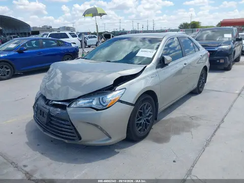 2015 Toyota Camry Hybrid Le VIN 4T1BD1FK0FU162610 фото 2