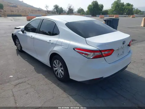 2018 Toyota Camry Hybrid Le VIN 4T1B31HK8JU507570 фото 3