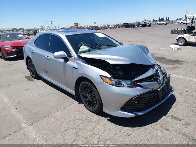 4T1B31HK7KU514057 — 2019 Toyota Camry Hybrid LE, Передняя часть (Front End), фото до ремонта