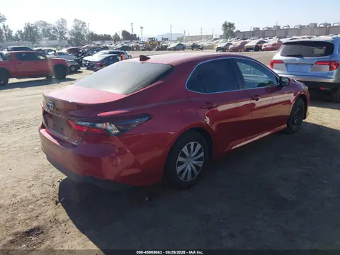 2024 Toyota Camry Hybrid Le VIN 4T1C31AK4RU069463 фото 4
