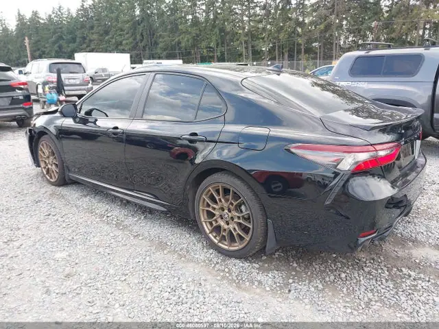 4T1T31AK0RU078712 — 2024 Toyota Camry Hybrid SE Nightshade, фото 3 с аукциона IAAI 14.10.2026, Передняя часть