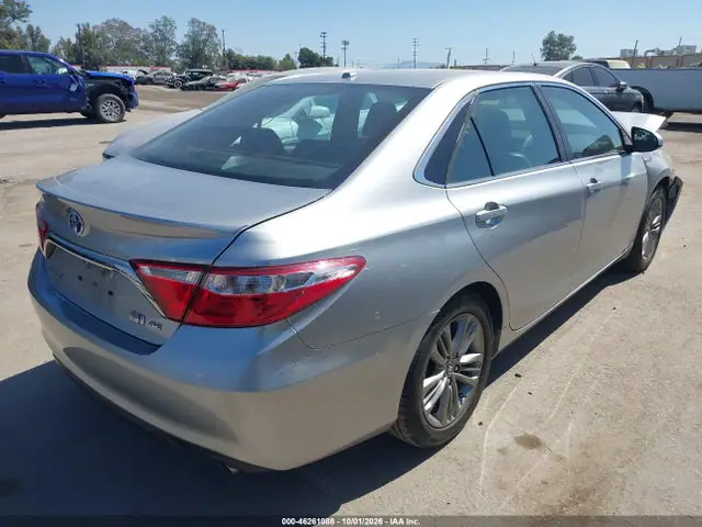 4T1BD1FK5HU202974 — 2017 Toyota Camry Hybrid SE, фото 4 с аукциона IAAI 14.10.2026, Передняя часть