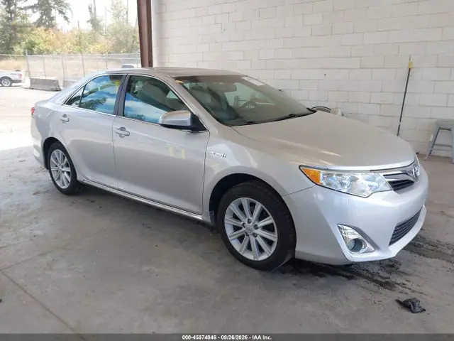 4T1BD1FK7EU099293 — 2014 Toyota Camry Hybrid XLE, Задняя часть слева (Left Rear), фото до ремонта