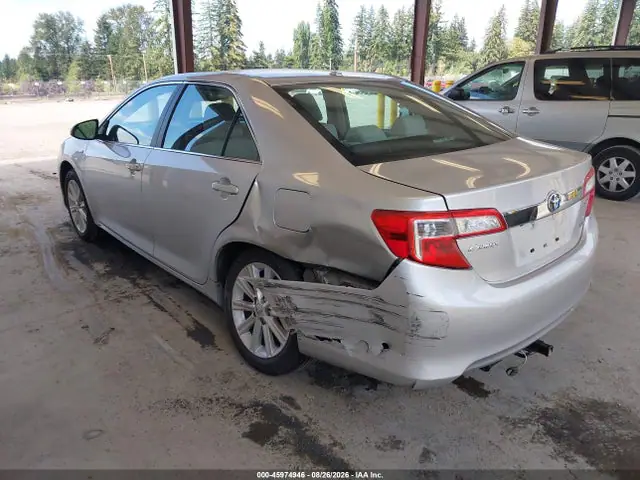 4T1BD1FK7EU099293 — 2014 Toyota Camry Hybrid XLE, фото 3 с аукциона IAAI 30.09.2026, Задняя часть слева