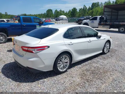 2018 Toyota Camry Hybrid Xle VIN 4T1B21HK9JU001829 фото 4