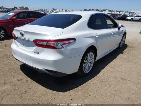 2018 Toyota Camry Hybrid Xle VIN 4T1B21HK7JU001537 фото 4