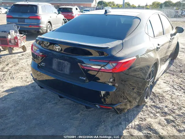 4T1DBADK2TU045978 — 2026 Toyota Camry Hybrid XSE AWD, фото 4 с аукциона IAAI 14.10.2026, Передняя часть