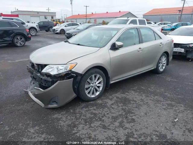 4T1BF1FK2EU781363 — 2014 Toyota Camry L/SE/LE/XLE, фото 2 с аукциона IAAI 14.10.2026, Передняя часть