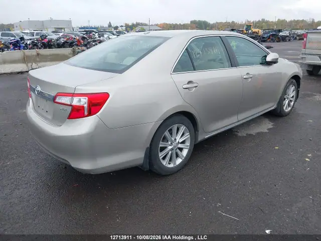4T1BF1FK2EU781363 — 2014 Toyota Camry L/SE/LE/XLE, фото 4 с аукциона IAAI 14.10.2026, Передняя часть