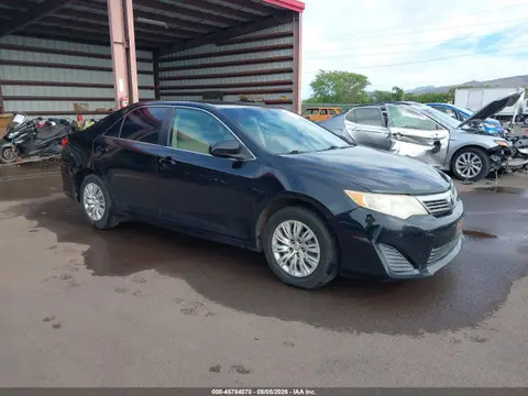 4T1BF1FK1EU802512 — 2014 Toyota Camry L, Задняя часть справа (Right Rear), фото до ремонта