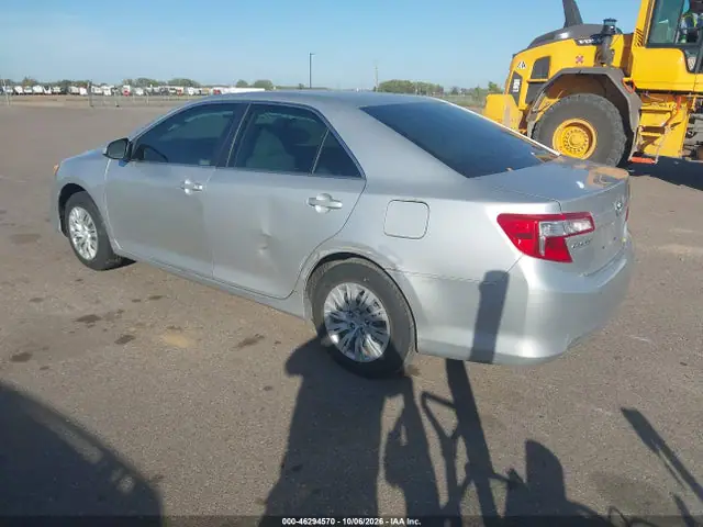 2014 Toyota CAMRY L VIN 4T1BF1FK5EU857562 фото 3