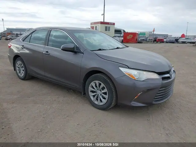 4T1BF1FK3HU296685 — 2017 Toyota Camry LE/XLE/SE/XSE, Град (Hail), фото до ремонта