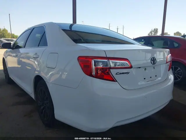 4T1BF1FK3EU405593 — 2014 Toyota Camry LE, фото 3 с аукциона IAAI 13.10.2026, Подвеска