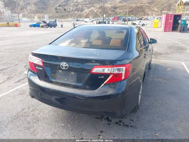 4T1BF1FK6EU407144 — 2014 Toyota Camry LE, фото 4 с аукциона IAAI 14.10.2026, Передняя часть слева