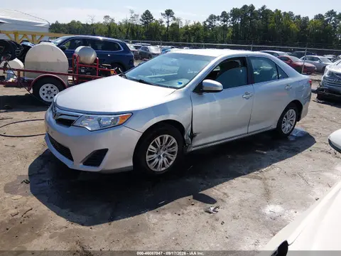 2014 Toyota CAMRY LE VIN 4T4BF1FK1ER424939 фото 2