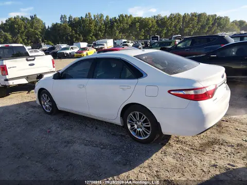 2015 Toyota CAMRY LE VIN 4T1BF1FK7FU925152 фото 3