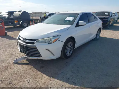 2015 Toyota CAMRY LE VIN 4T4BF1FK1FR515887 фото 2
