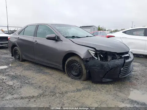 4T1BF1FK7GU602267 — 2016 Toyota Camry LE, Передняя часть (Front), фото до ремонта