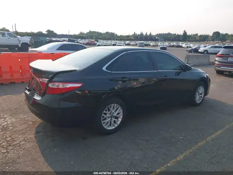 2016 Toyota CAMRY LE VIN 4T1BF1FK7GU197172 фото 4
