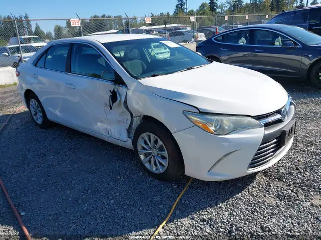 4T4BF1FK2GR522039 — 2016 Toyota Camry LE, Правый бок (Right Side), фото до ремонта