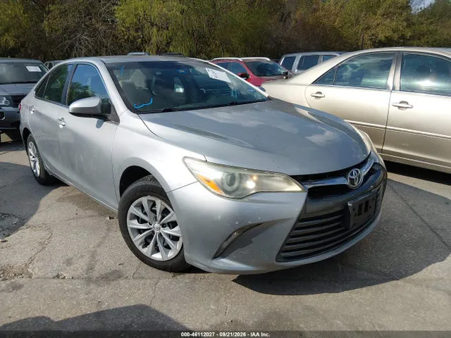 2016 Toyota CAMRY LE VIN 4T4BF1FK1GR542248 фото 1