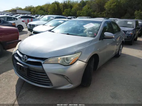 2016 Toyota CAMRY LE VIN 4T4BF1FK1GR542248 фото 2