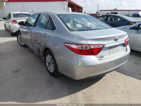 2016 Toyota CAMRY LE VIN 4T4BF1FK1GR542248 фото 3