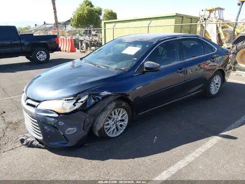 2016 Toyota CAMRY LE VIN 4T4BF1FK2GR574500 фото 2