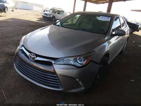 2016 Toyota CAMRY LE VIN 4T4BF1FK8GR568653 фото 2