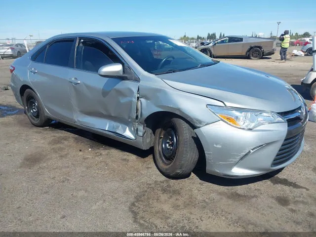 2017 Toyota CAMRY LE VIN 4T1BF1FK2HU438878 фото 1