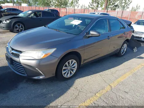 2017 Toyota CAMRY LE VIN 4T1BF1FK2HU789273 фото 2